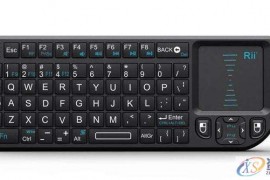 精细塑胶模具设计：掌上键盘外壳注射模设计技巧总结